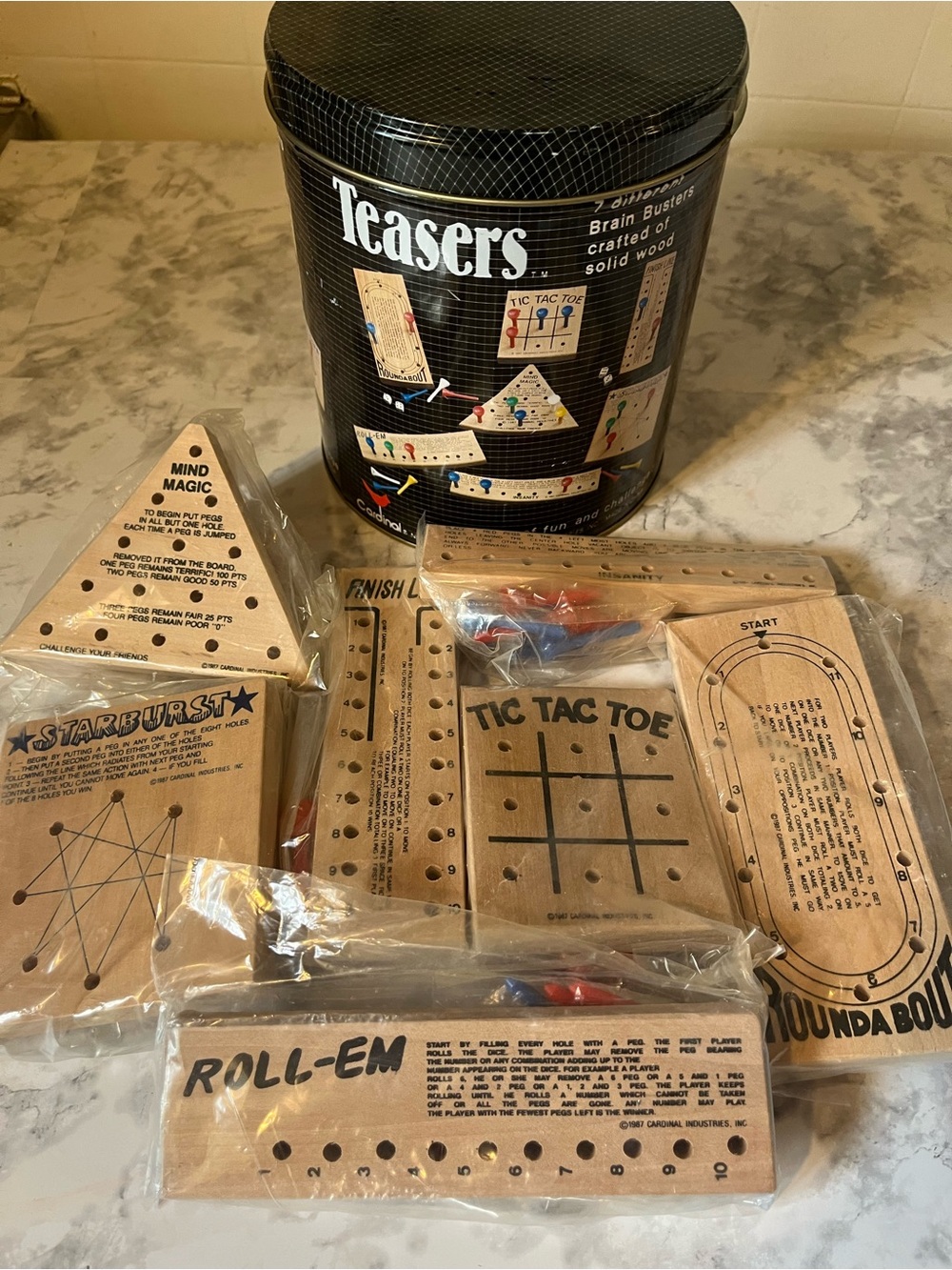 1987 Cardinal Industries 7 Wooden Brain Teasers